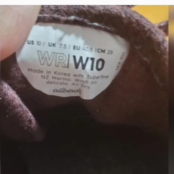 Allbirds burgundy wool runners w 10 - Picture 7 of 7